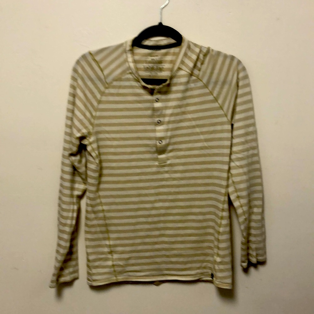 Patagonia merino 1 Henley baselayer